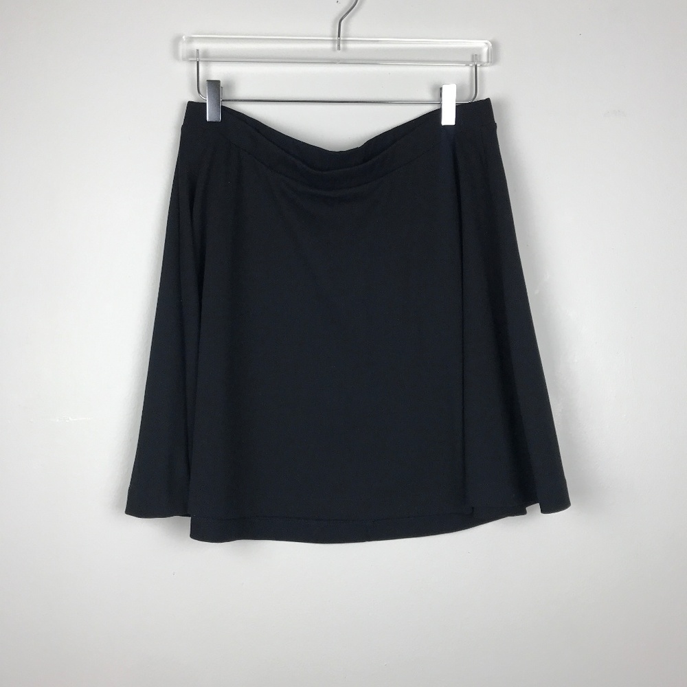 Old Navy| Black Knit Skater Skirt (L)